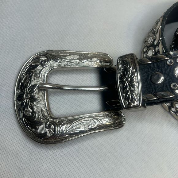 Kippys Swarovski Crystal Studded Belt - Picture 8 of 9